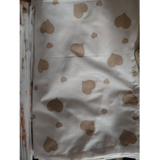 Непромокаюча пелюшка Сердечка Бежеві на білому 100/70